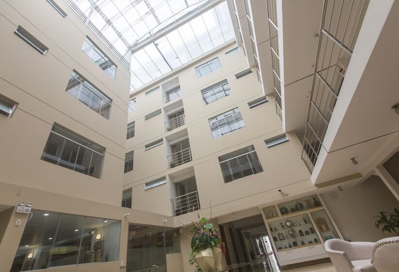 Gran Recreo Hotel Trujillo Perú