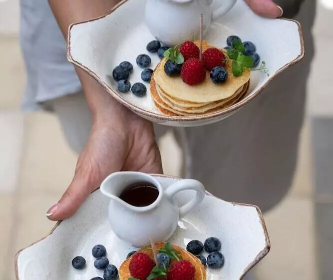 Hotelli Cocomat Athens Bc