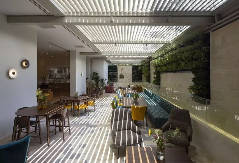 Hotelli Cocomat Athens Bc