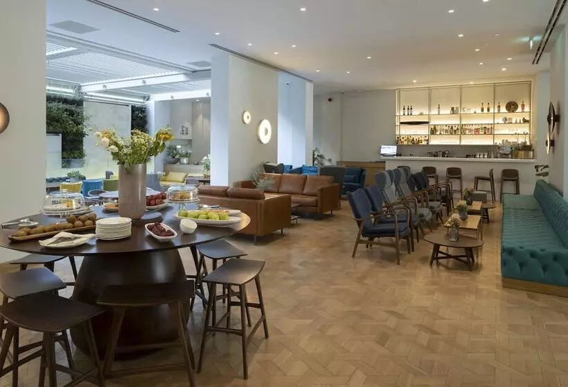 Hotelli Cocomat Athens Bc