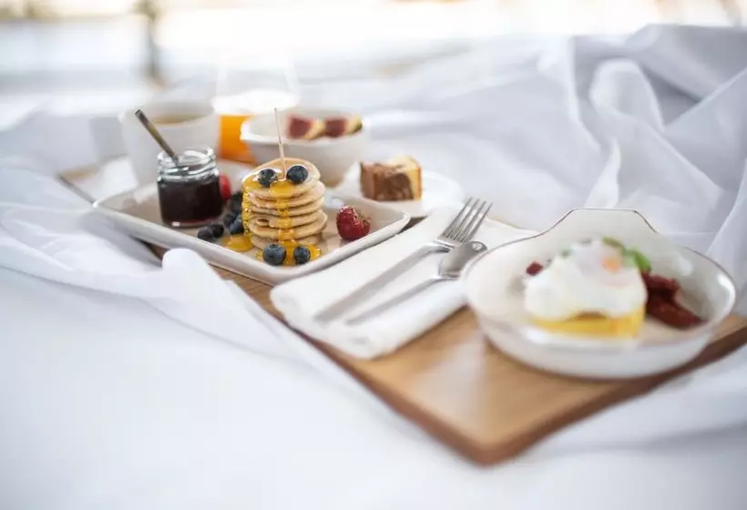 Hotelli Cocomat Athens Bc