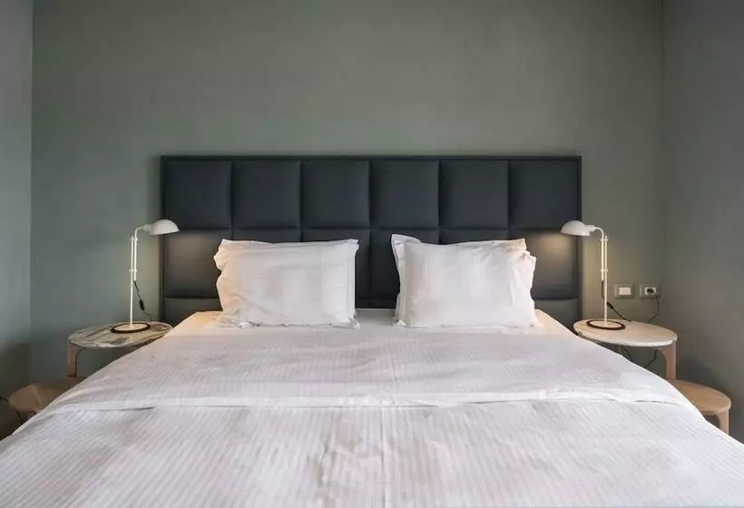 Hotelli Cocomat Athens Bc