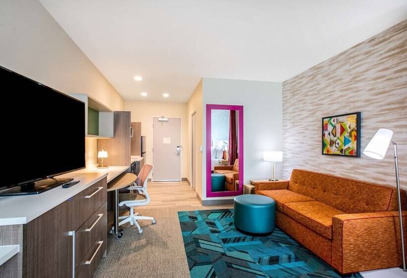 هتل Home2 Suites By Hilton Carlsbad