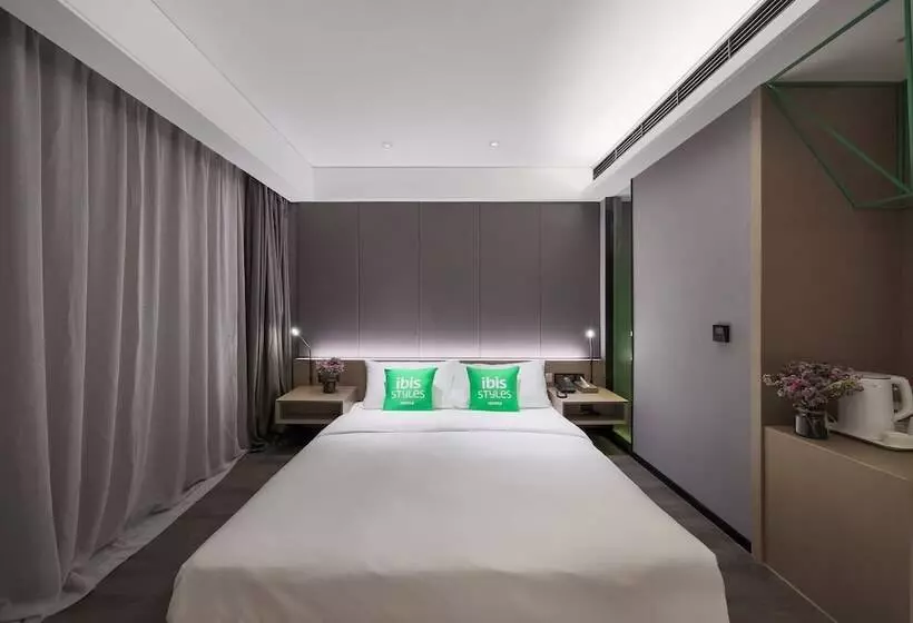 Ibis Styles Hotel Nanjing South Railway Station North Square