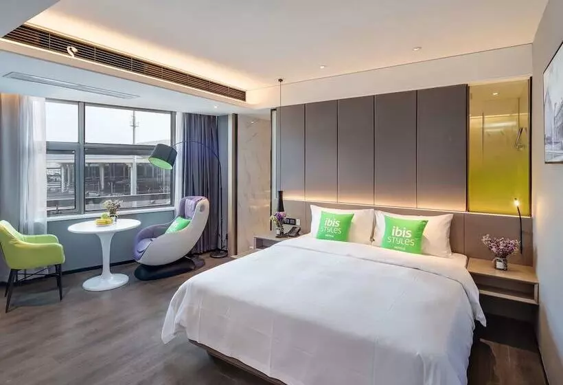 Ibis Styles Hotel Nanjing South Railway Station North Square