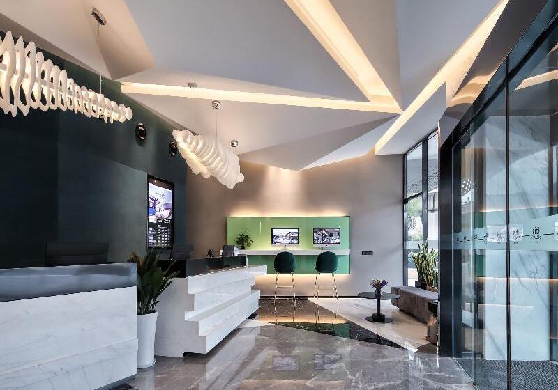 Ibis Styles Hotel Nanjing South Railway Station North Square