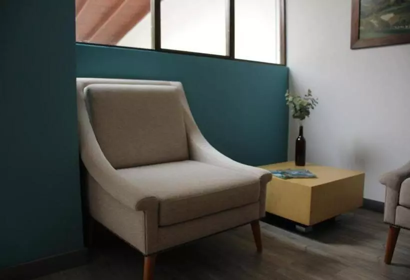 Hotelli Plaza El Santuario