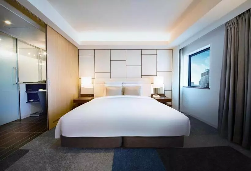 Отель Ana Crowne Plaza Osaka, An Ihg