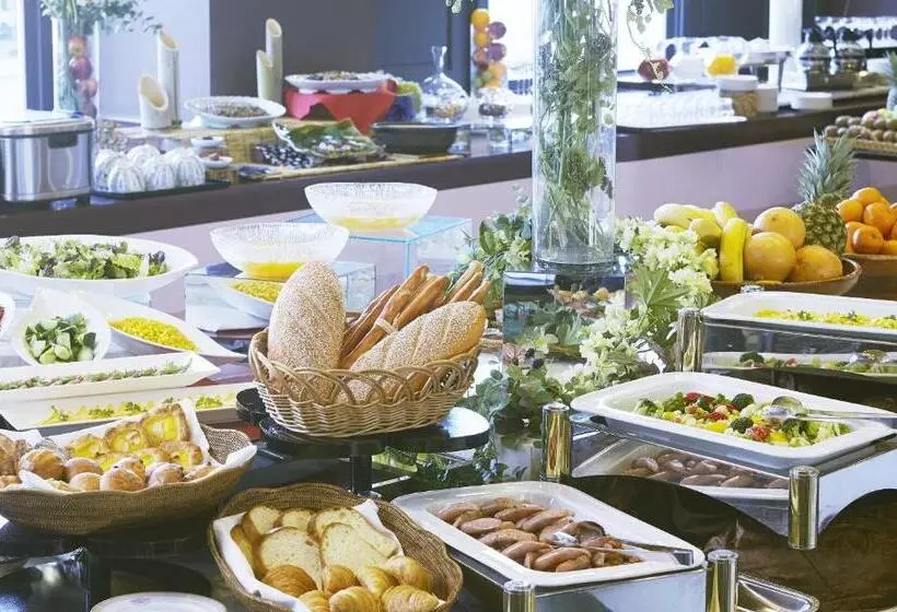 هتل Amsterdam Huis Ten Bosch