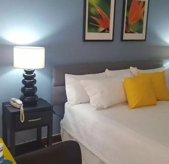 هتل The Mandeville