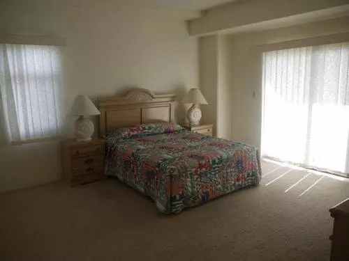 هتل Aquarius Beach Tower