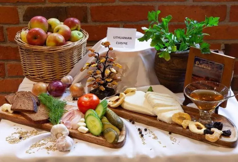 هتل Best Western Santakos