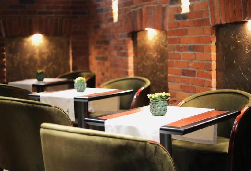 هتل Best Western Santakos