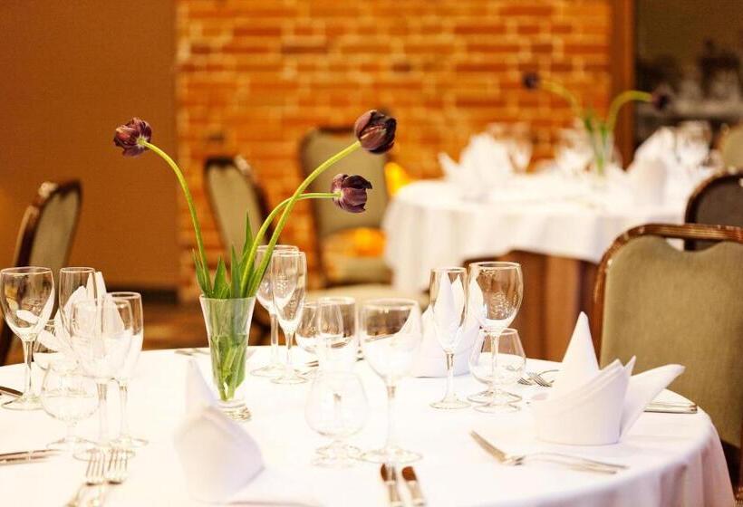 هتل Best Western Santakos