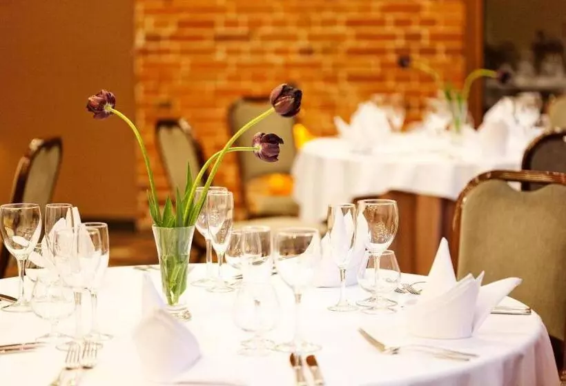 هتل Best Western Santakos