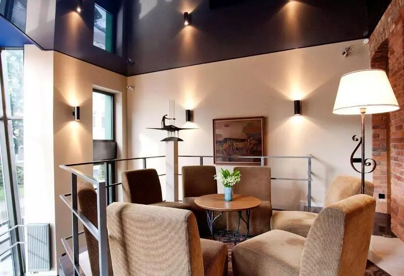 هتل Best Western Santakos