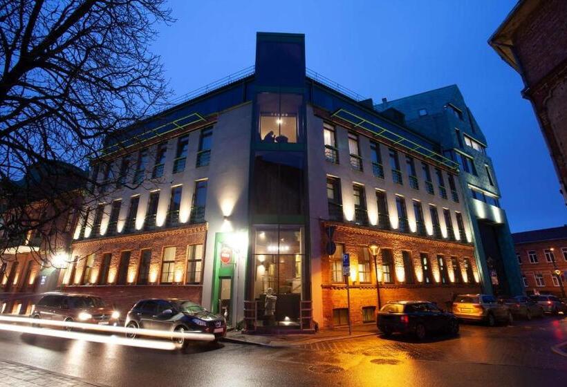 هتل Best Western Santakos