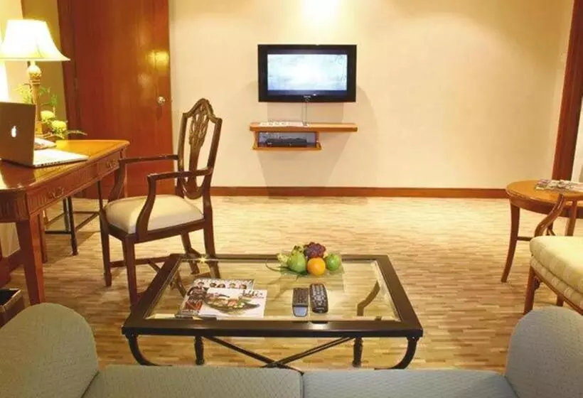 Отель Dorsett Grand Labuan