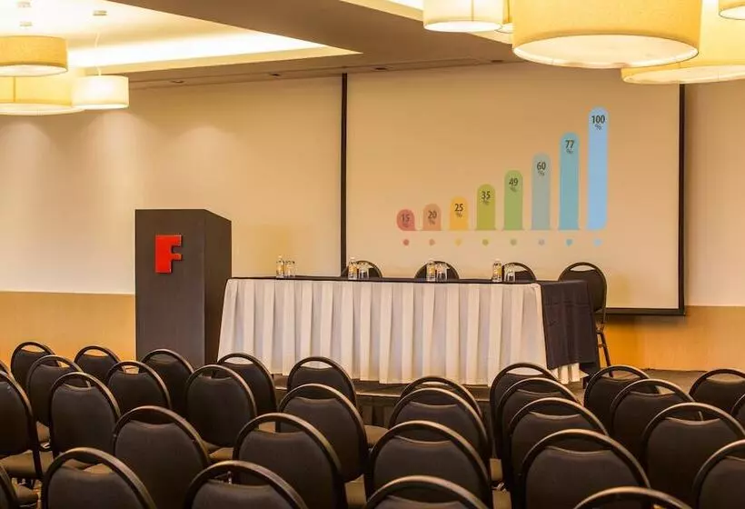 هتل Fiesta Inn Aeropuerto CD Mexico