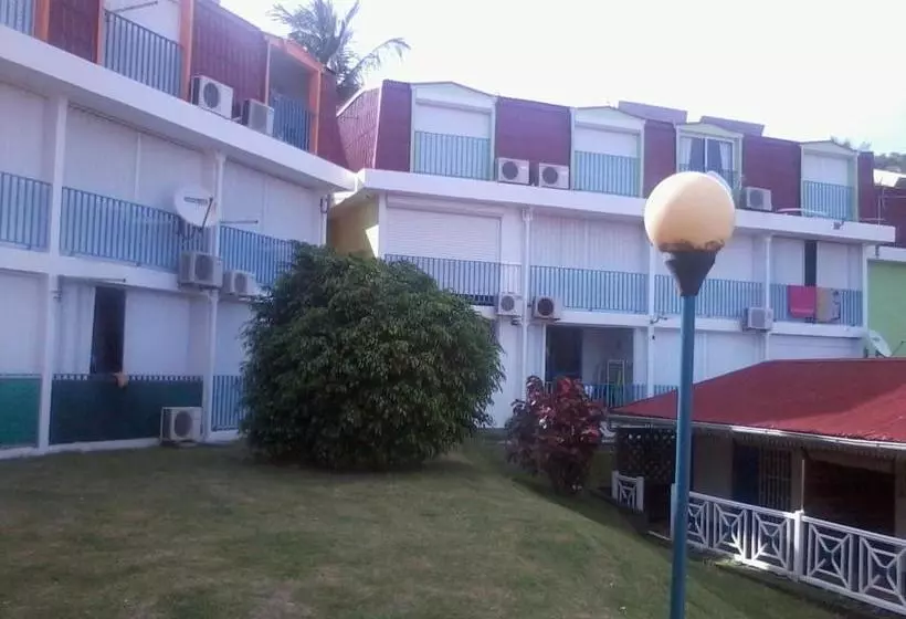 Studio A Le Diamant A 500 M De La Plage Avec Vue Sur La Mer Jardin Clos Et Wifi