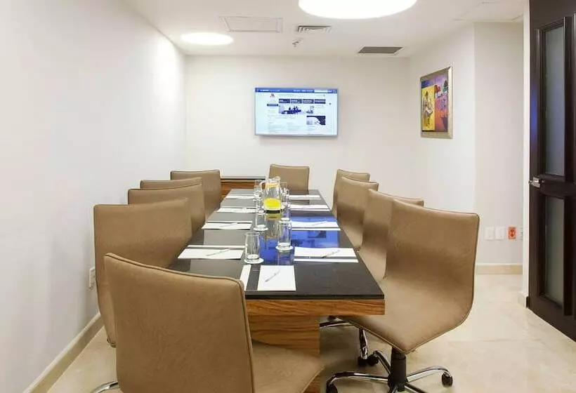 호텔 Villahermosa Marriott