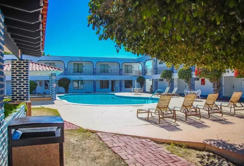 Hotelli Playa Inn Rocky Point