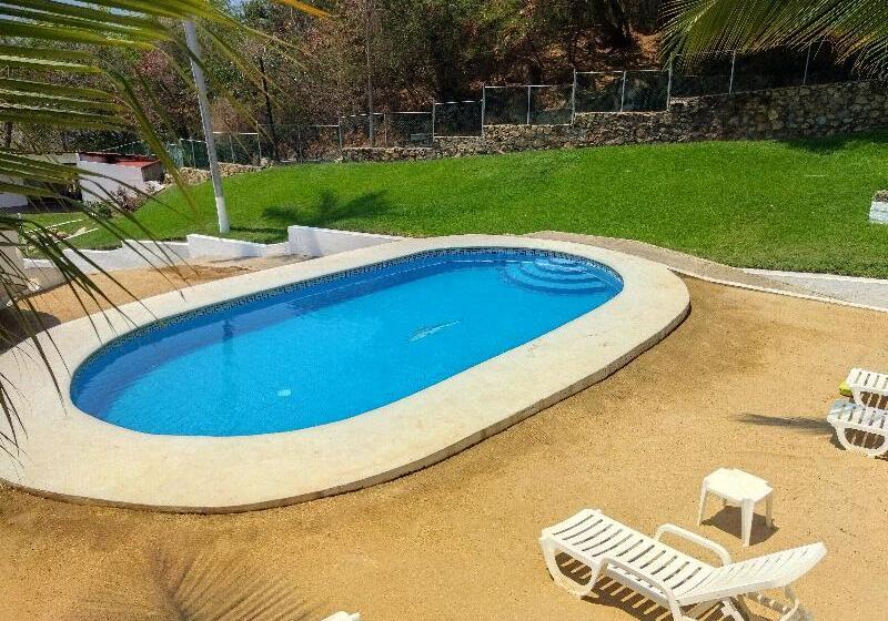 فندق Aristos Acapulco