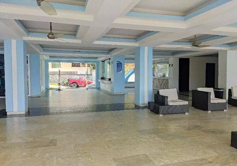 酒店 Aristos Acapulco