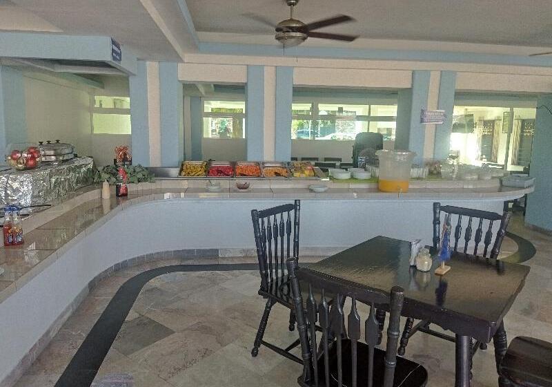 فندق Aristos Acapulco