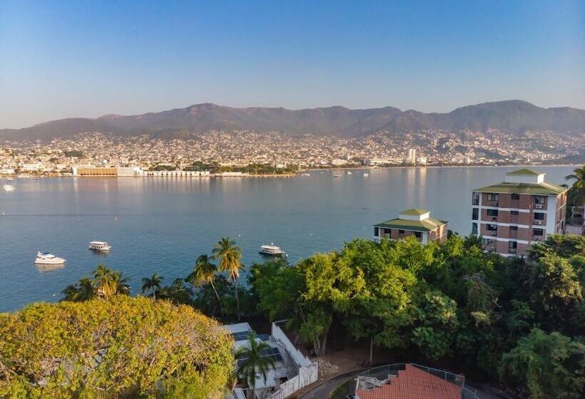 فندق Aristos Acapulco