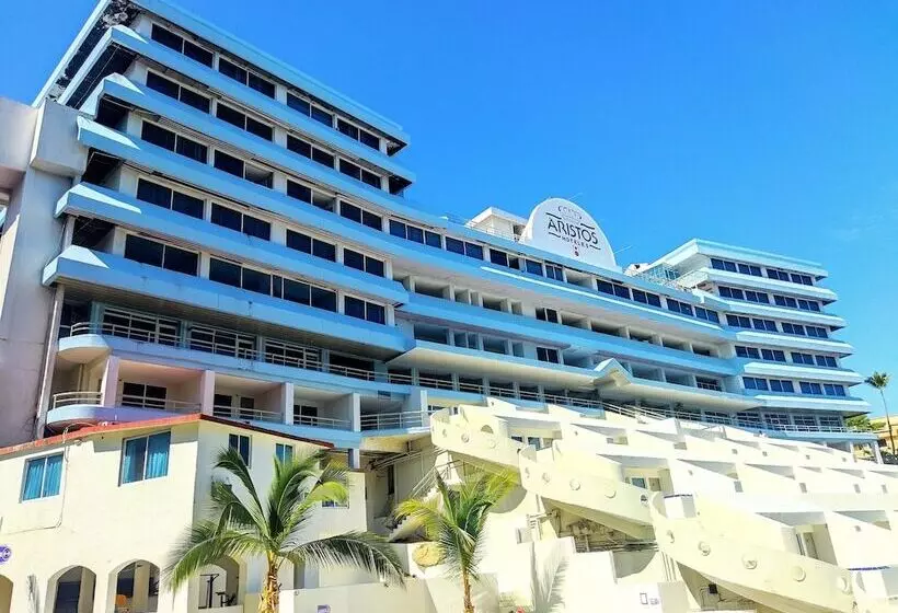 酒店 Aristos Acapulco