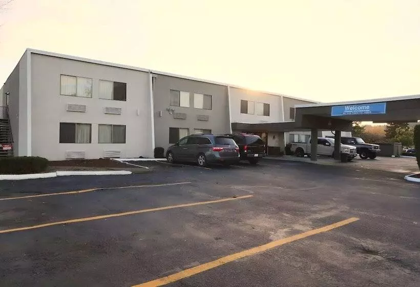 Hotelli Economy Inn Auburn