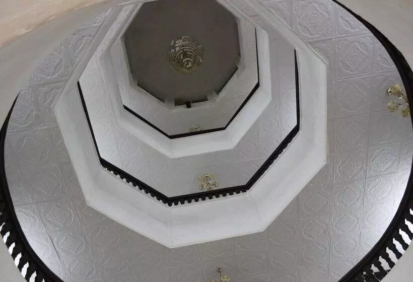 Al Eairy Furnished Apartments Al Baha 3