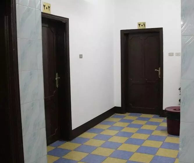 Al Eairy Furnished Apartments Al Baha 3