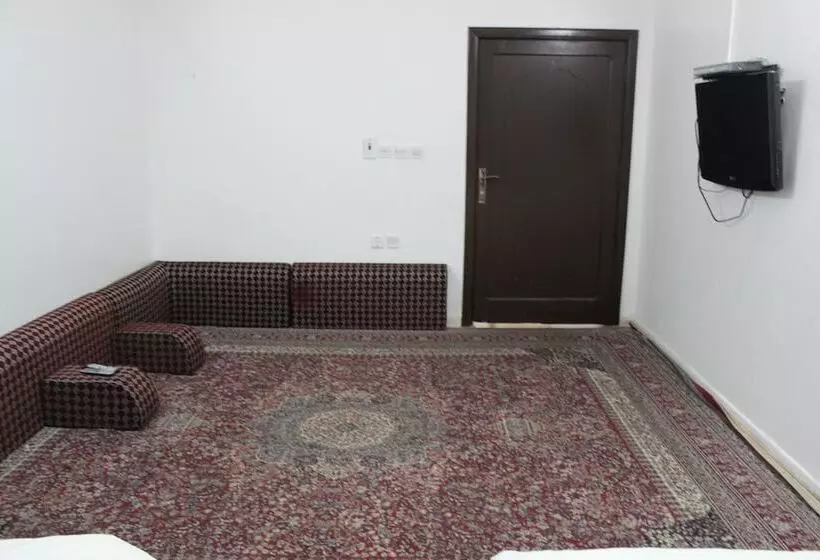 Al Eairy Furnished Apartments Al Baha 3