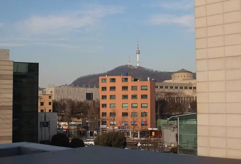 هاستل Hause Itaewon
