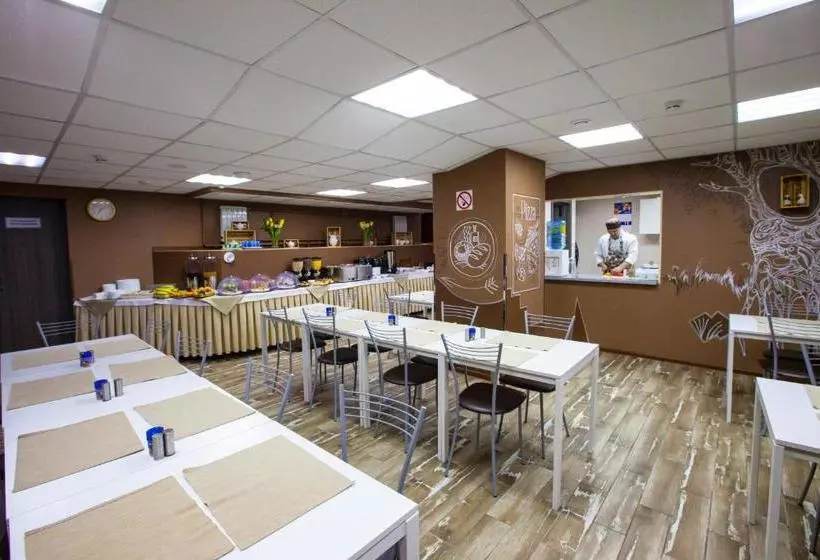 هتل Arbat Inn