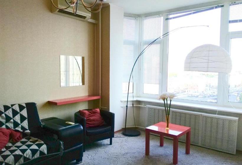 בית מלון כפרי Arbat Inn