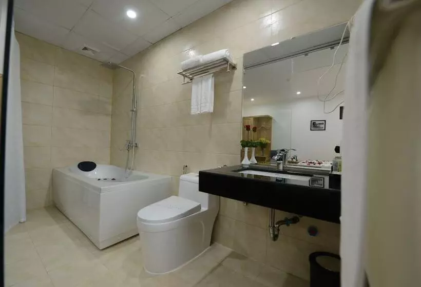 هتل Blue Hanoi Inn City