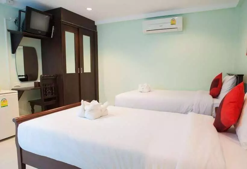 هتل Fahsai Bay Villa