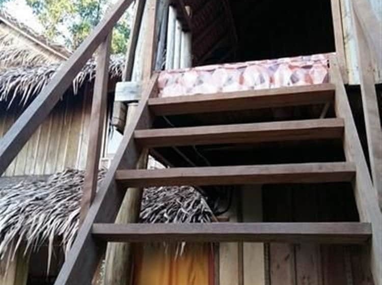 בית מלון כפרי Mangroves & More