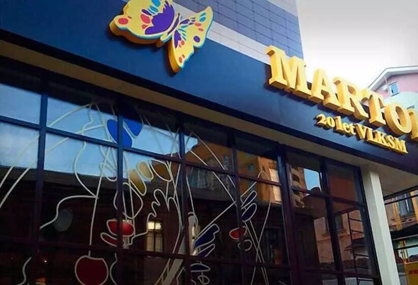 هتل Marton 20 Let Vlksm