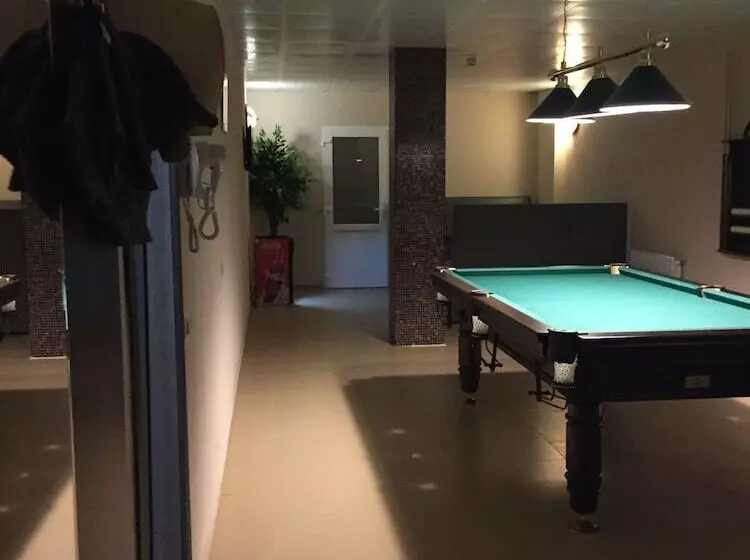 هتل Marton 20 Let Vlksm