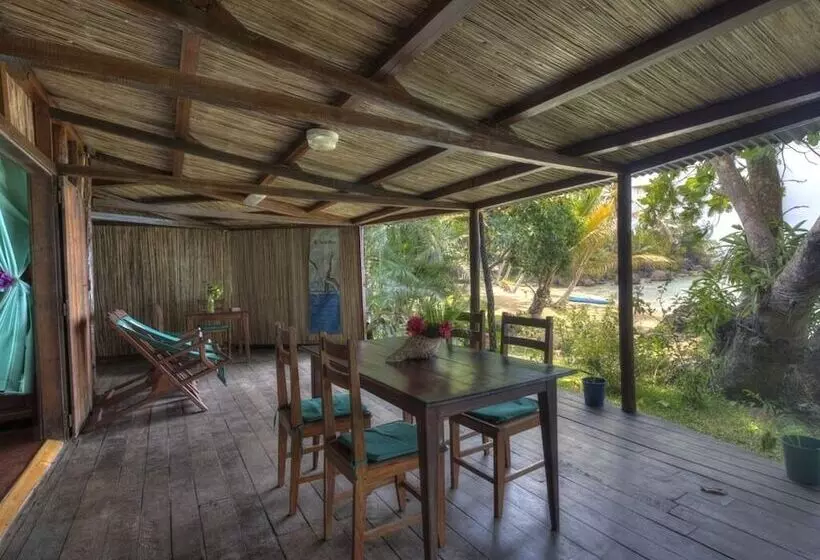 هتل Natiora Green Lodge