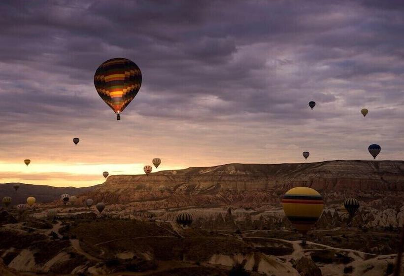 هتل Sakli Cave House