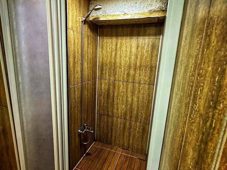 هتل Sakli Cave House