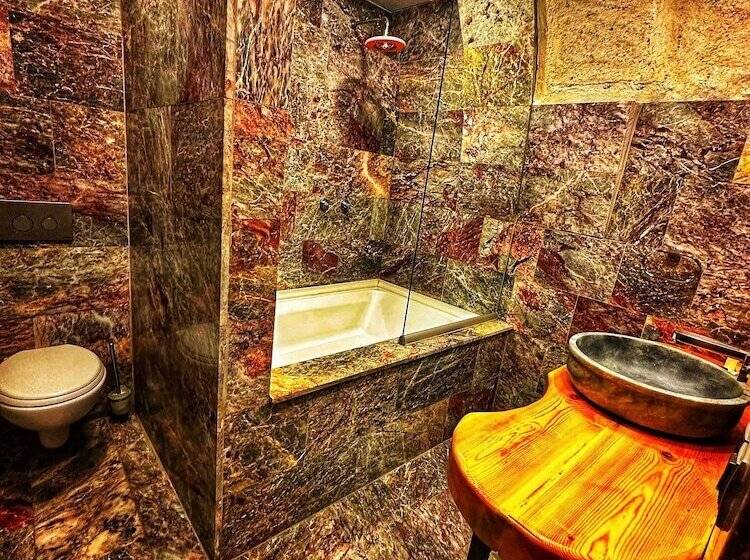 هتل Sakli Cave House