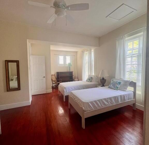 Inchcape Seaside Villas