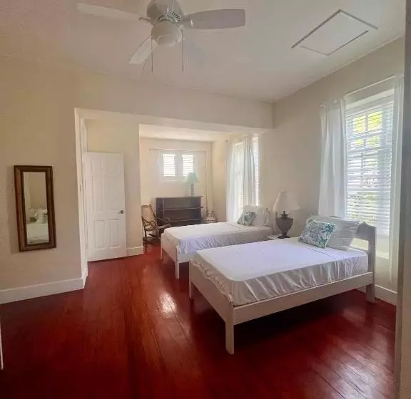 Inchcape Seaside Villas