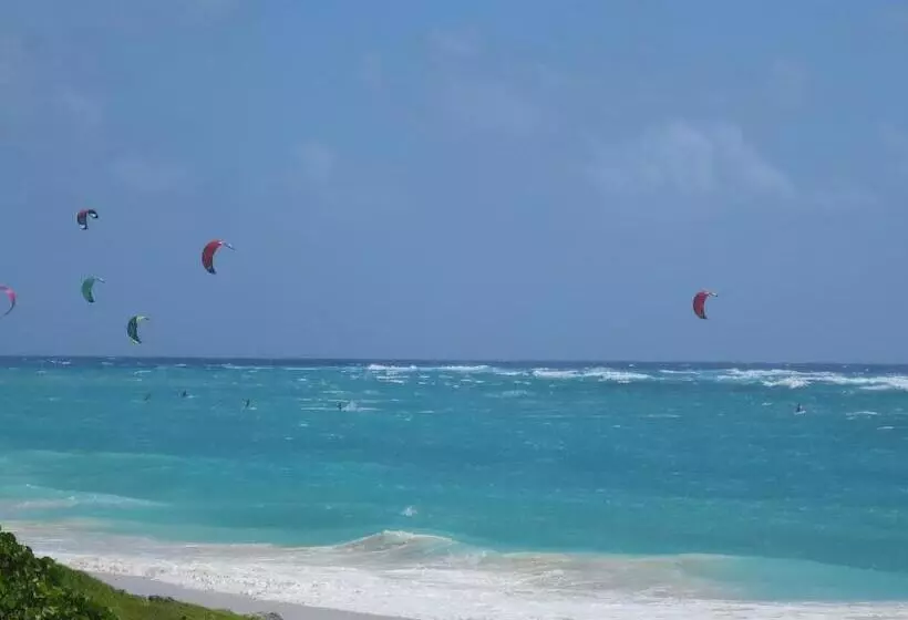 Inchcape Seaside Villas